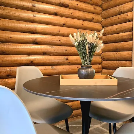 木屋 Sky - Sleeping Under The Stars - Private 罗瓦涅米