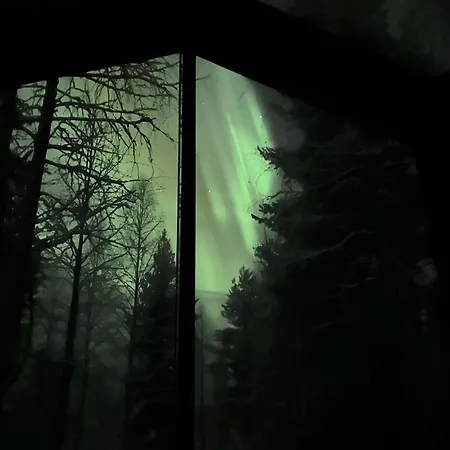 Sky ~ Sleeping Under The Stars Chalet Rovaniemi